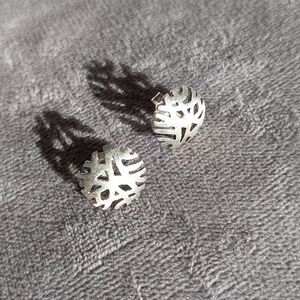 925 sterling silver stud earrings